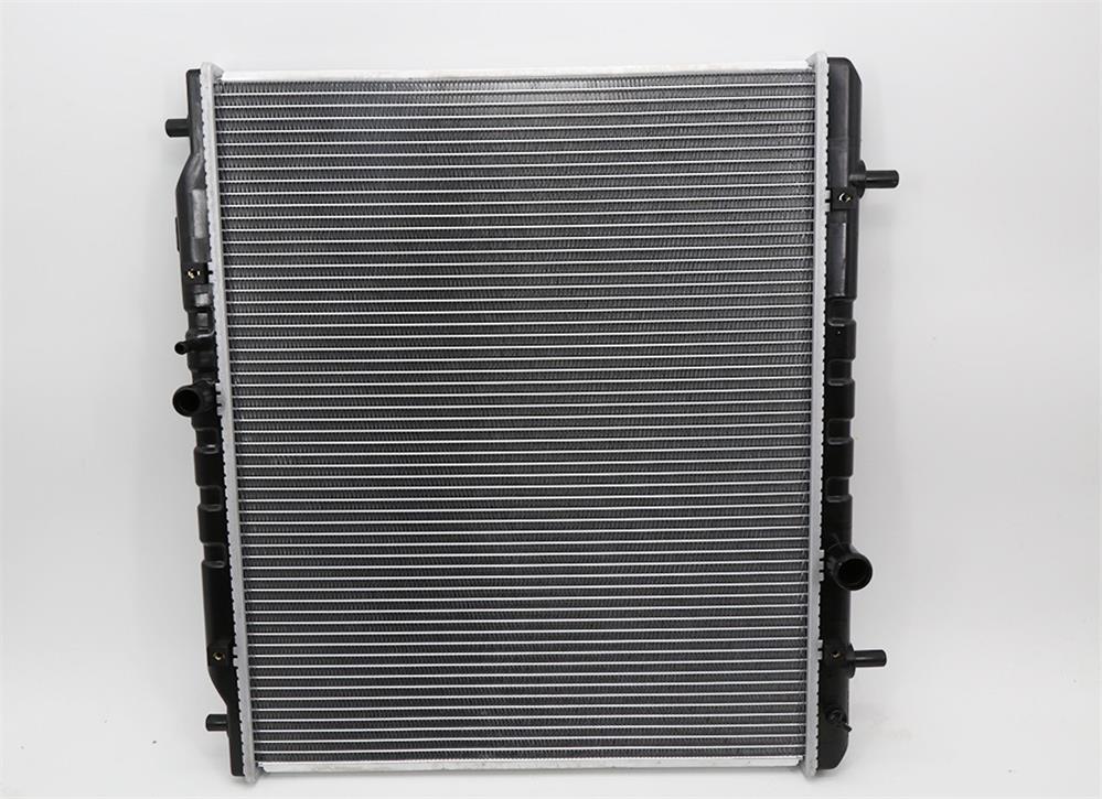 1301110FA01 Dongfeng Car fencon GLORY 330 1.5 Radiator din aluminiu al rezervorului de apă